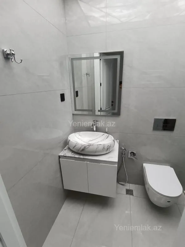 Satılır 3 otaqlı yeni tikili 84 m²