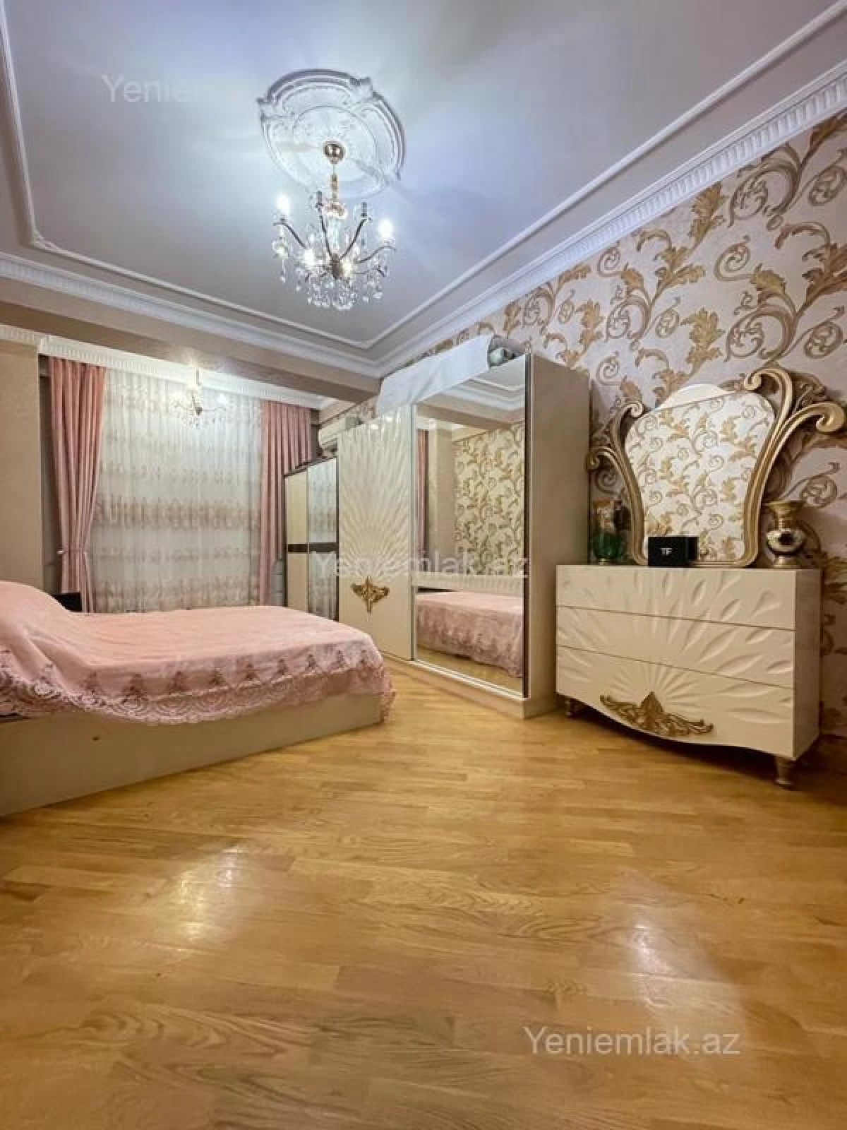 Satılır 2 otaqlı yeni tikili 110 m²