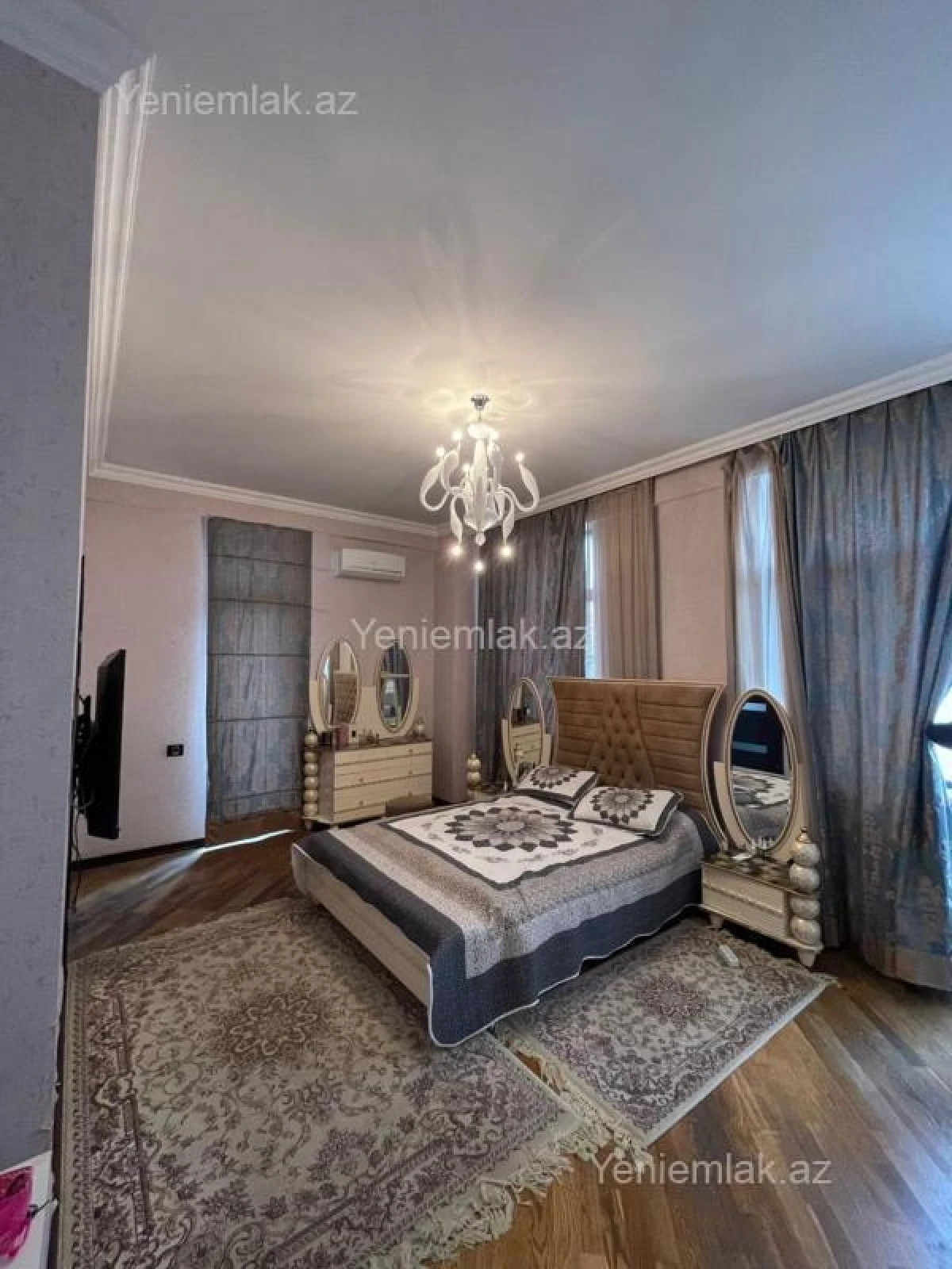 Satılır 4 otaqlı yeni tikili 220 m²