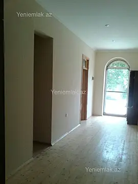 Satılır 4 otaqlı həyət evi 220 m²