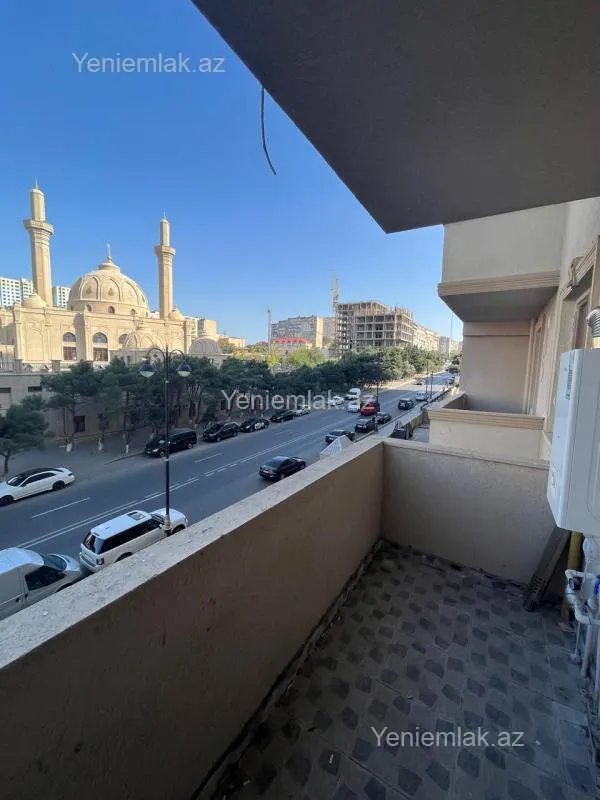 Satılır 3 otaqlı yeni tikili 134 m²