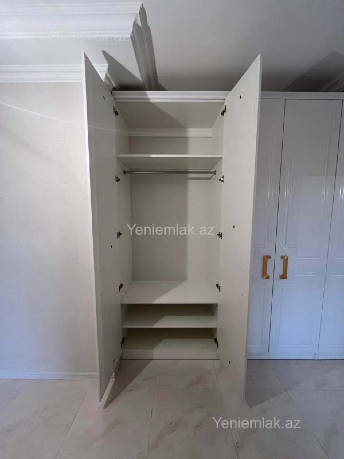 Satılır 3 otaqlı yeni tikili 134 m²