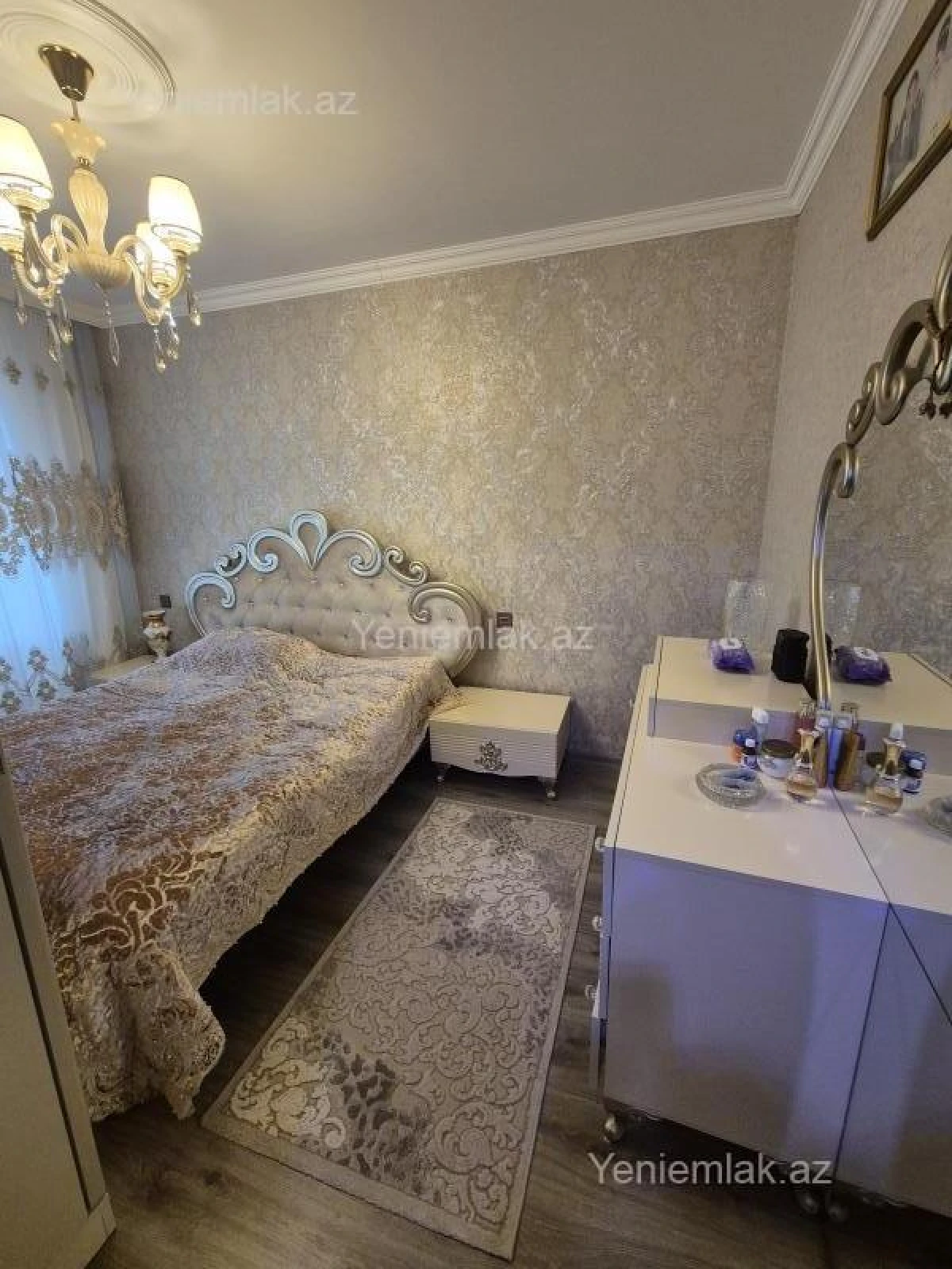 Satılır 3 otaqlı köhnə tikili 72 m²