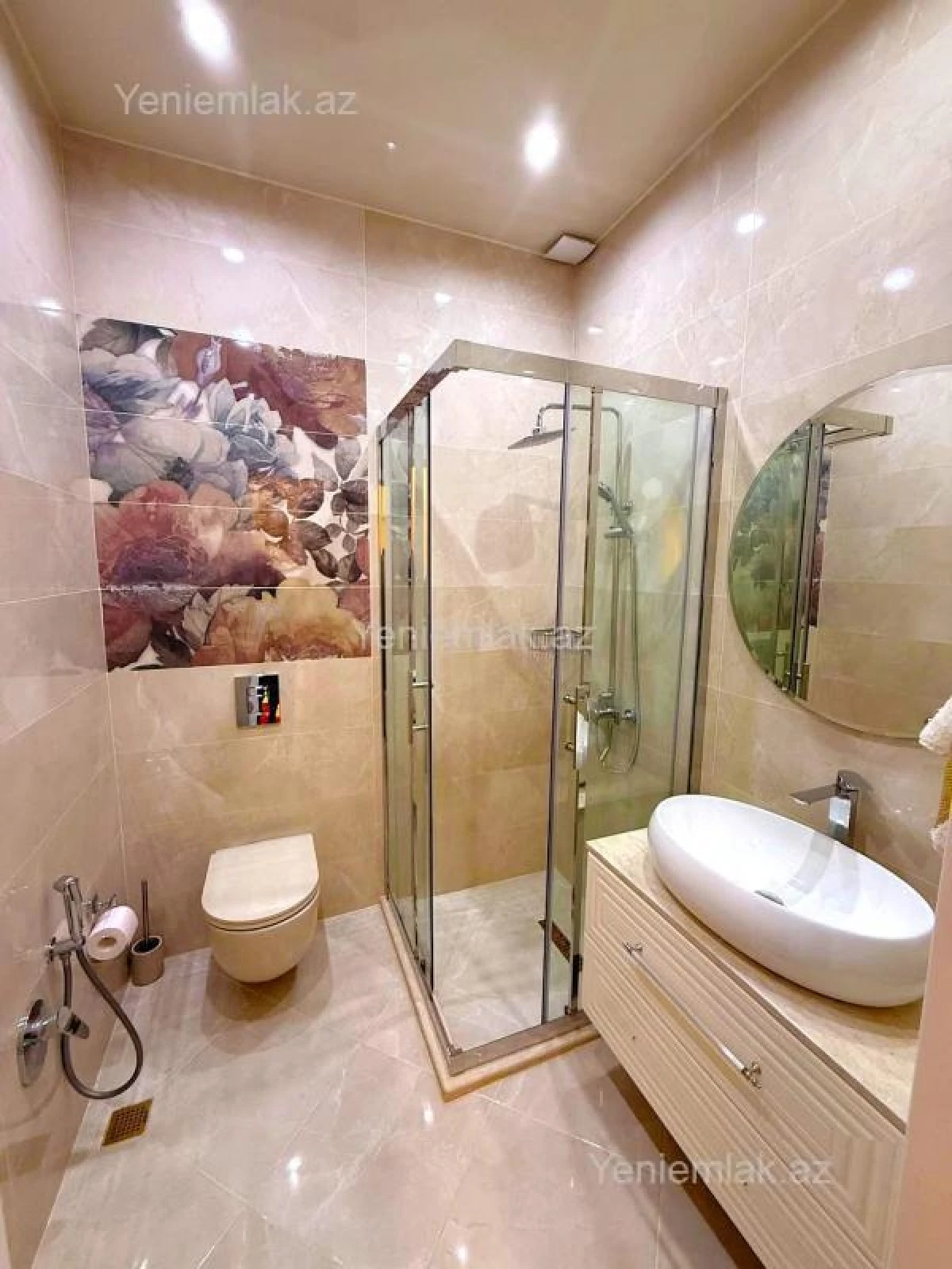 Satılır 2 otaqlı yeni tikili 65.5 m²