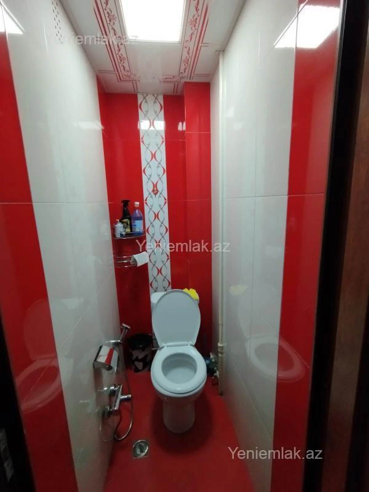 Satılır 4 otaqlı köhnə tikili 90 m²