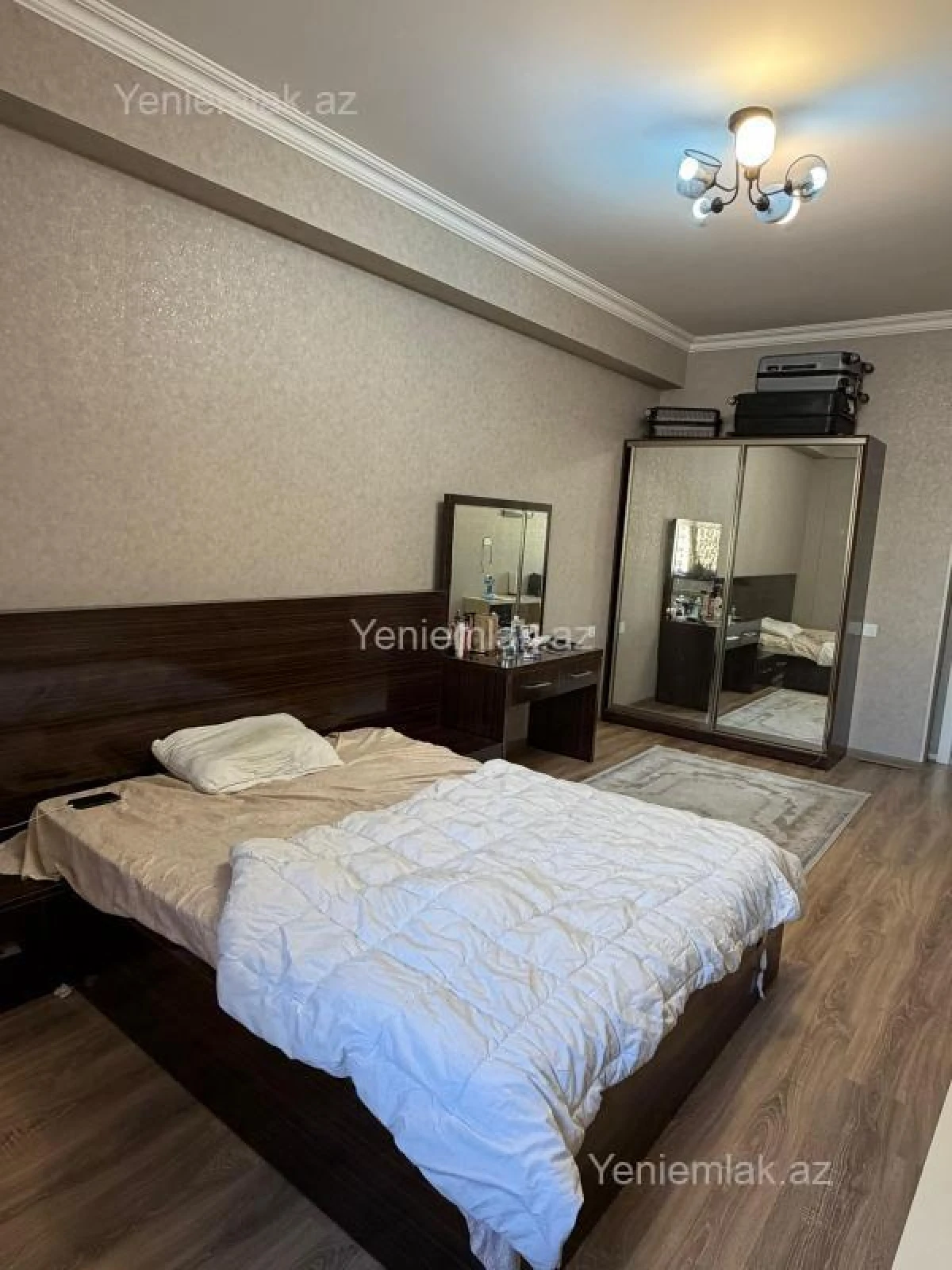 Satılır 2 otaqlı yeni tikili 105 m²