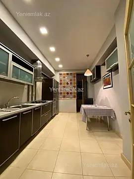 Satılır 2 otaqlı yeni tikili 92 m²