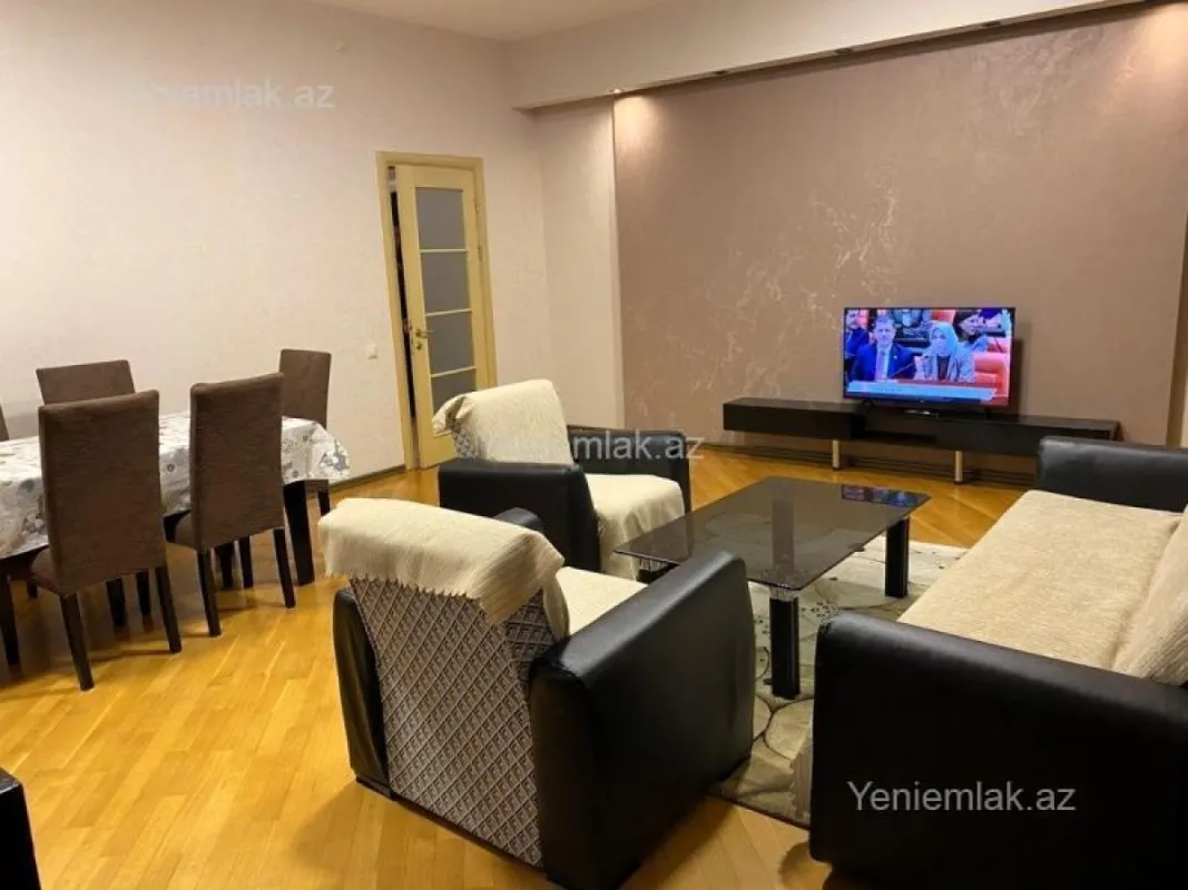 Satılır 2 otaqlı yeni tikili 92 m²