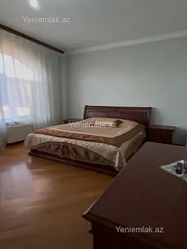 Satılır 6 otaqlı həyət evi 550 m²