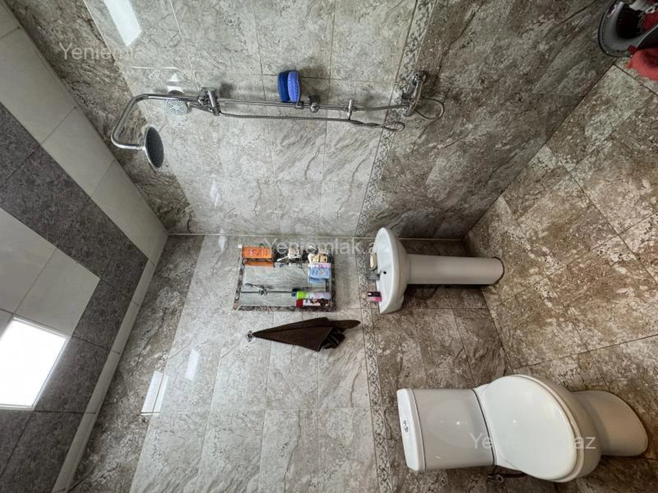 Satılır 2 otaqlı yeni tikili 75 m²