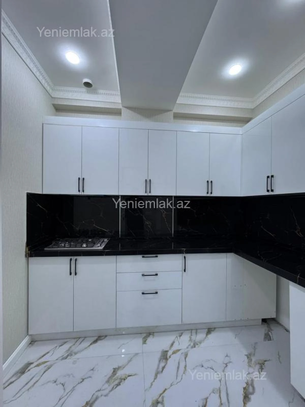 Satılır 2 otaqlı yeni tikili 57 m²