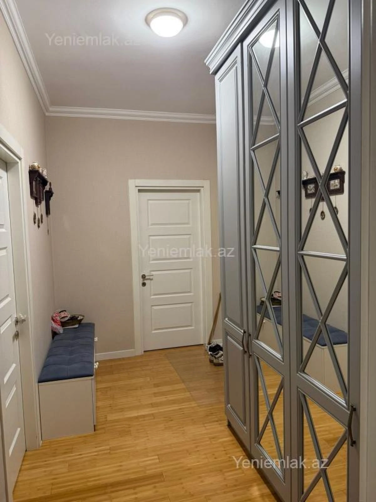 Satılır 3 otaqlı yeni tikili 70 m²