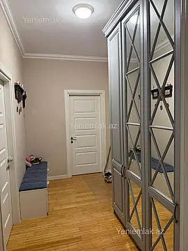 Satılır 3 otaqlı yeni tikili 70 m²