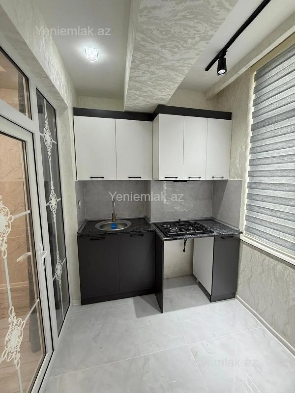 Satılır 3 otaqlı yeni tikili 61 m²