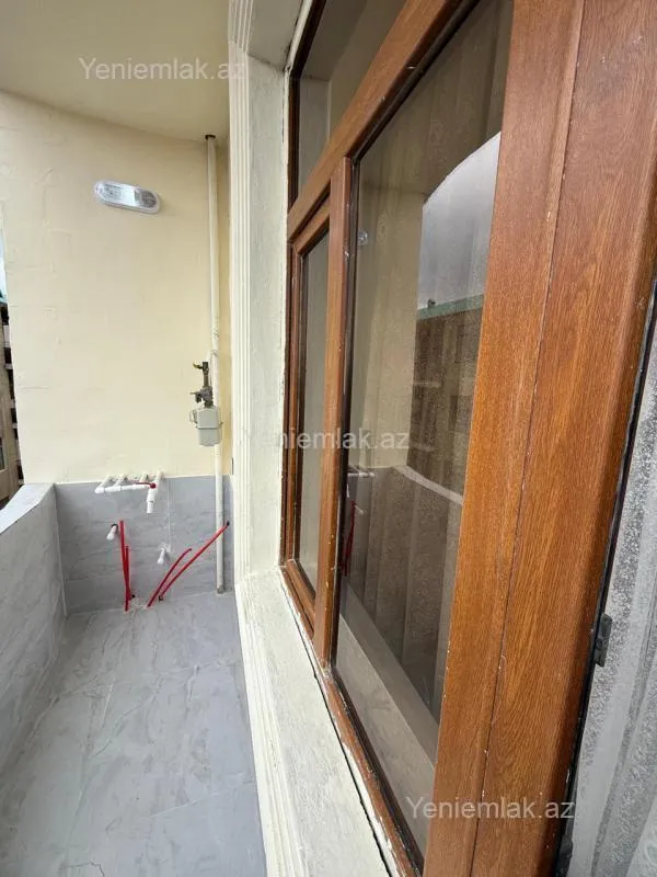 Satılır 3 otaqlı yeni tikili 61 m²