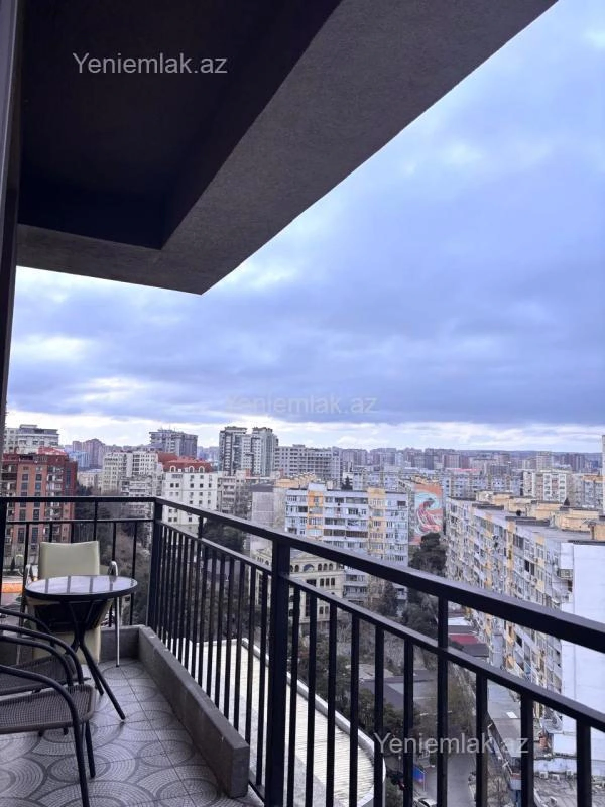 Satılır 4 otaqlı yeni tikili 136 m²