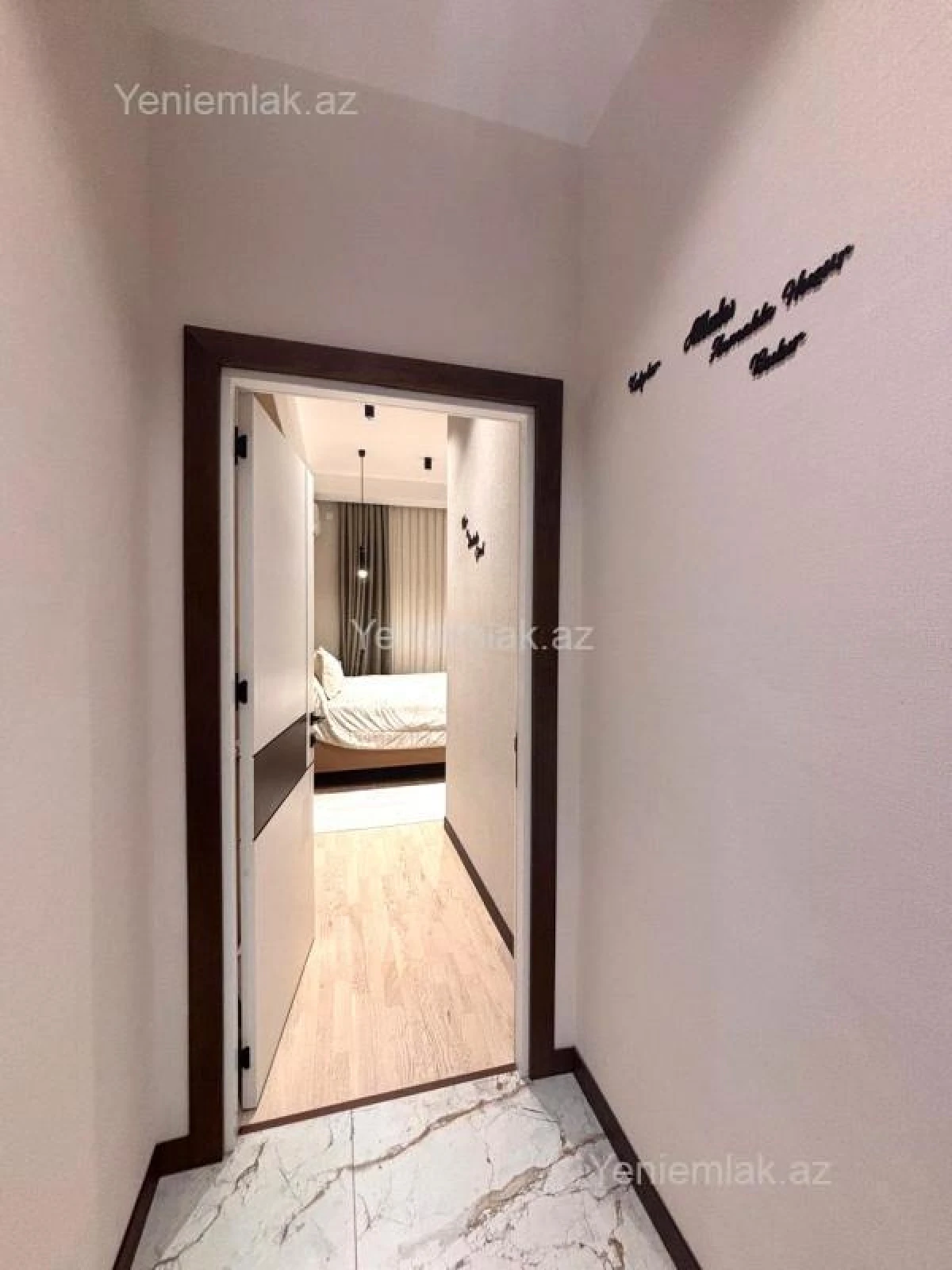 Satılır 4 otaqlı yeni tikili 136 m²