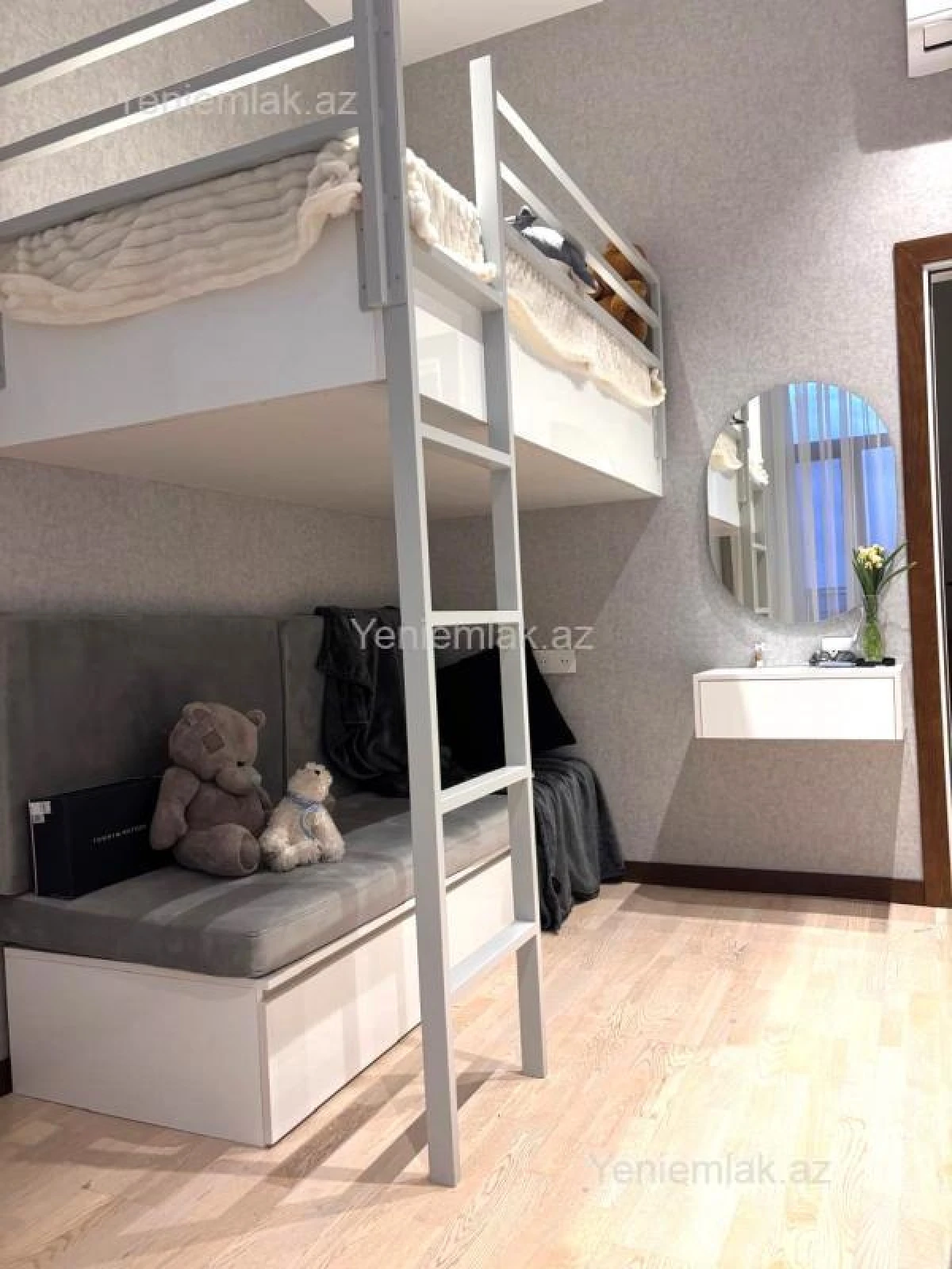 Satılır 4 otaqlı yeni tikili 136 m²