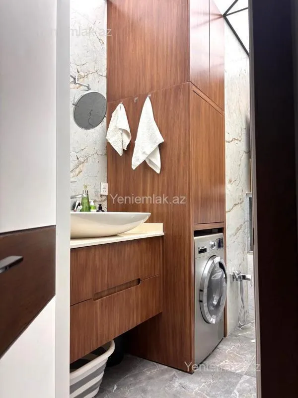 Satılır 4 otaqlı yeni tikili 136 m²