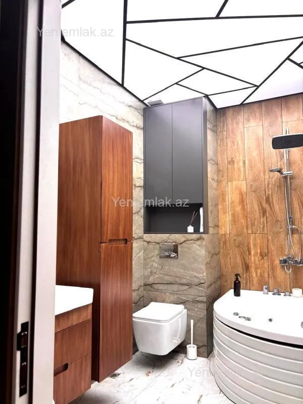 Satılır 4 otaqlı yeni tikili 136 m²