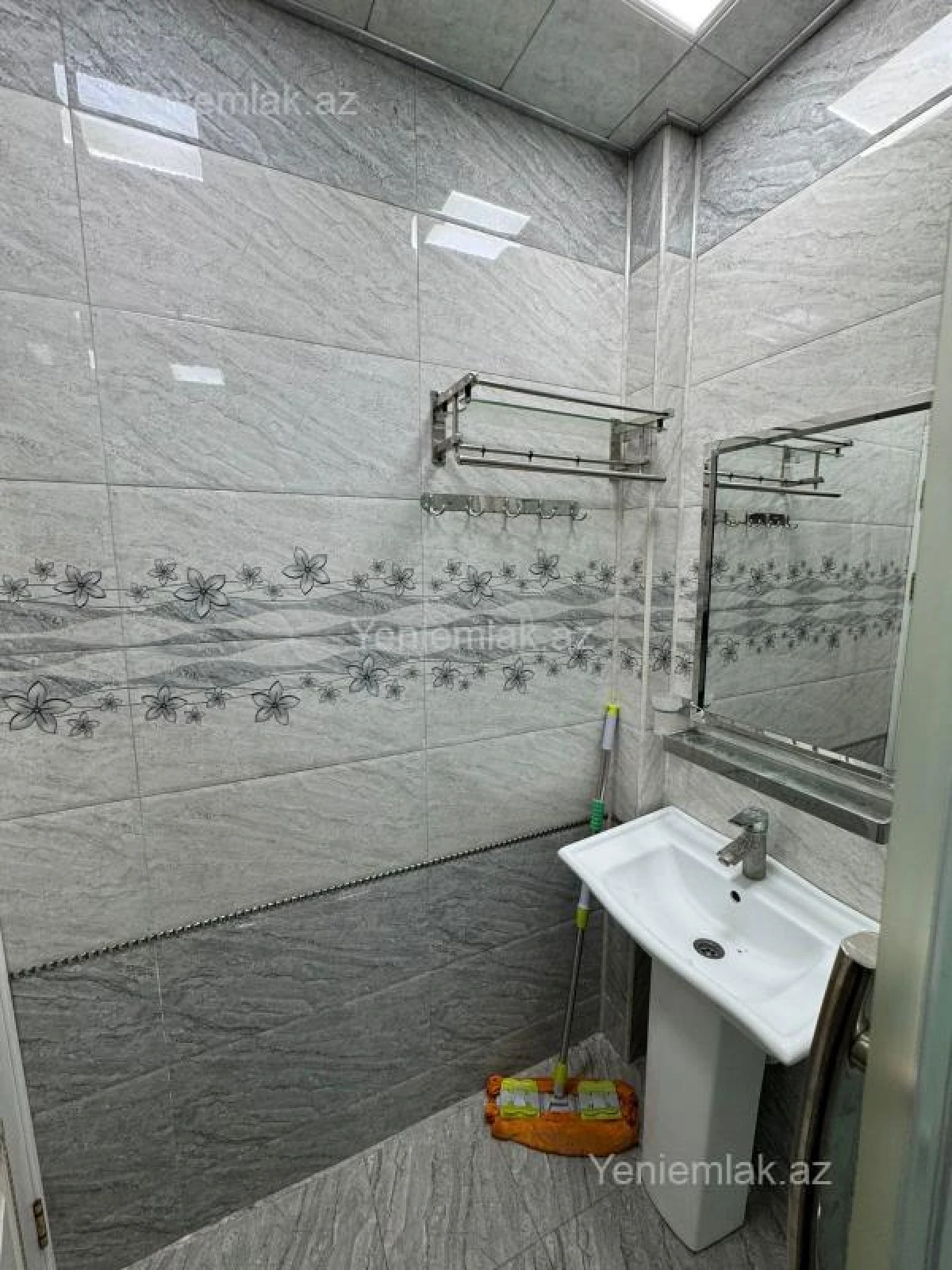 Satılır 2 otaqlı yeni tikili 69 m²