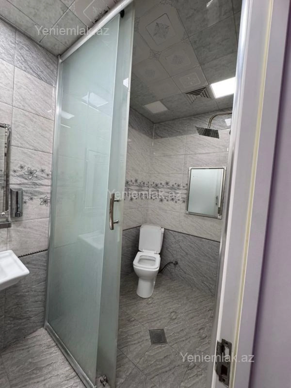 Satılır 2 otaqlı yeni tikili 69 m²