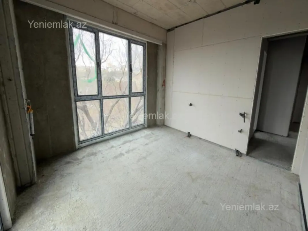 Satılır 3 otaqlı yeni tikili 87 m²