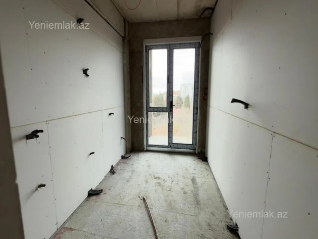 Satılır 3 otaqlı yeni tikili 87 m²