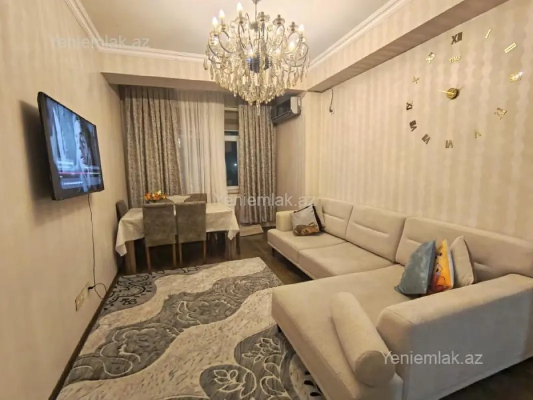 Satılır 3 otaqlı yeni tikili 85 m²