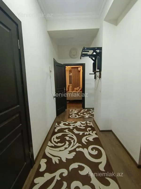 Satılır 3 otaqlı yeni tikili 85 m²