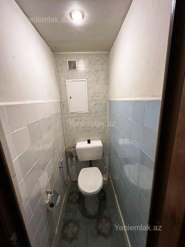 Satılır 3 otaqlı köhnə tikili 60 m²