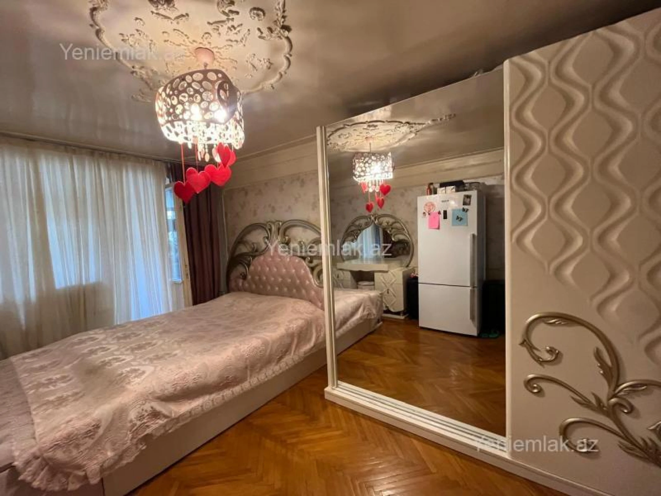 Satılır 3 otaqlı köhnə tikili 70 m²