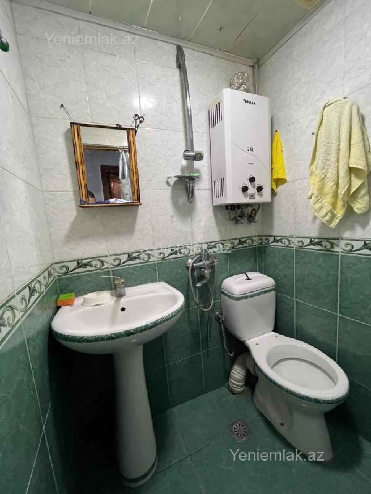 Satılır 3 otaqlı köhnə tikili 70 m²