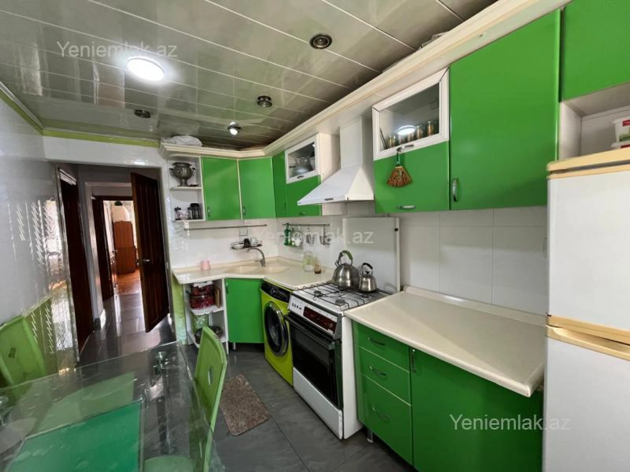 Satılır 3 otaqlı köhnə tikili 70 m²