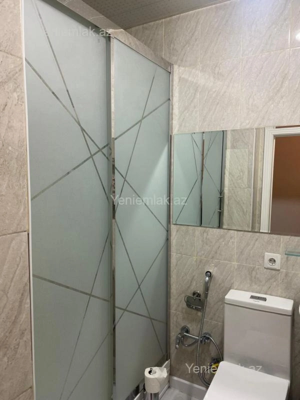 Satılır 2 otaqlı yeni tikili 65 m²