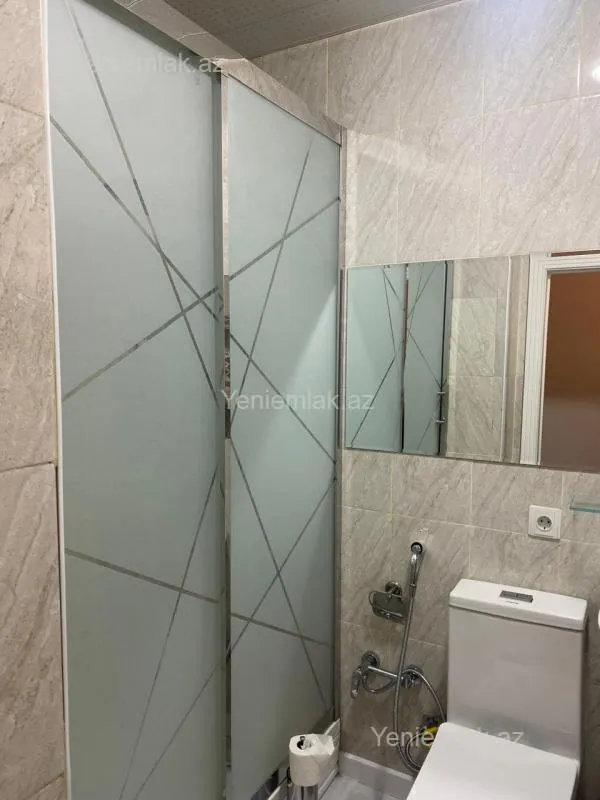 Satılır 2 otaqlı yeni tikili 65 m²