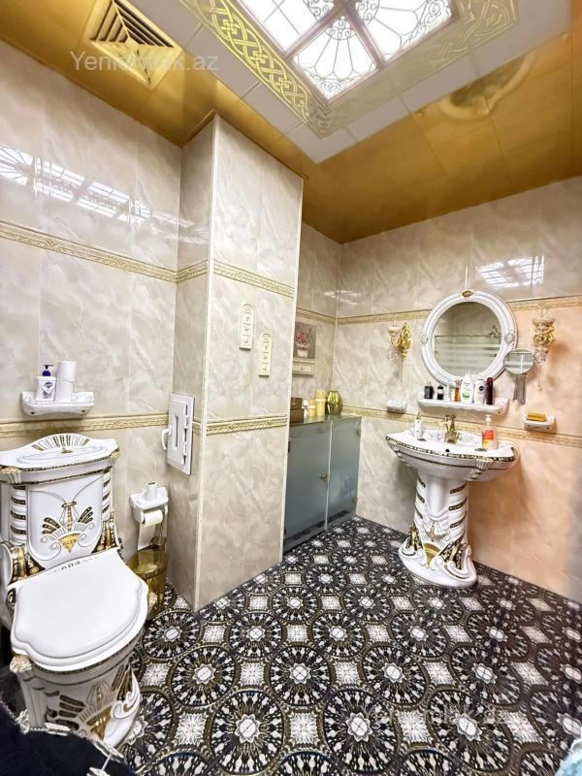 Satılır 4 otaqlı yeni tikili 204 m²