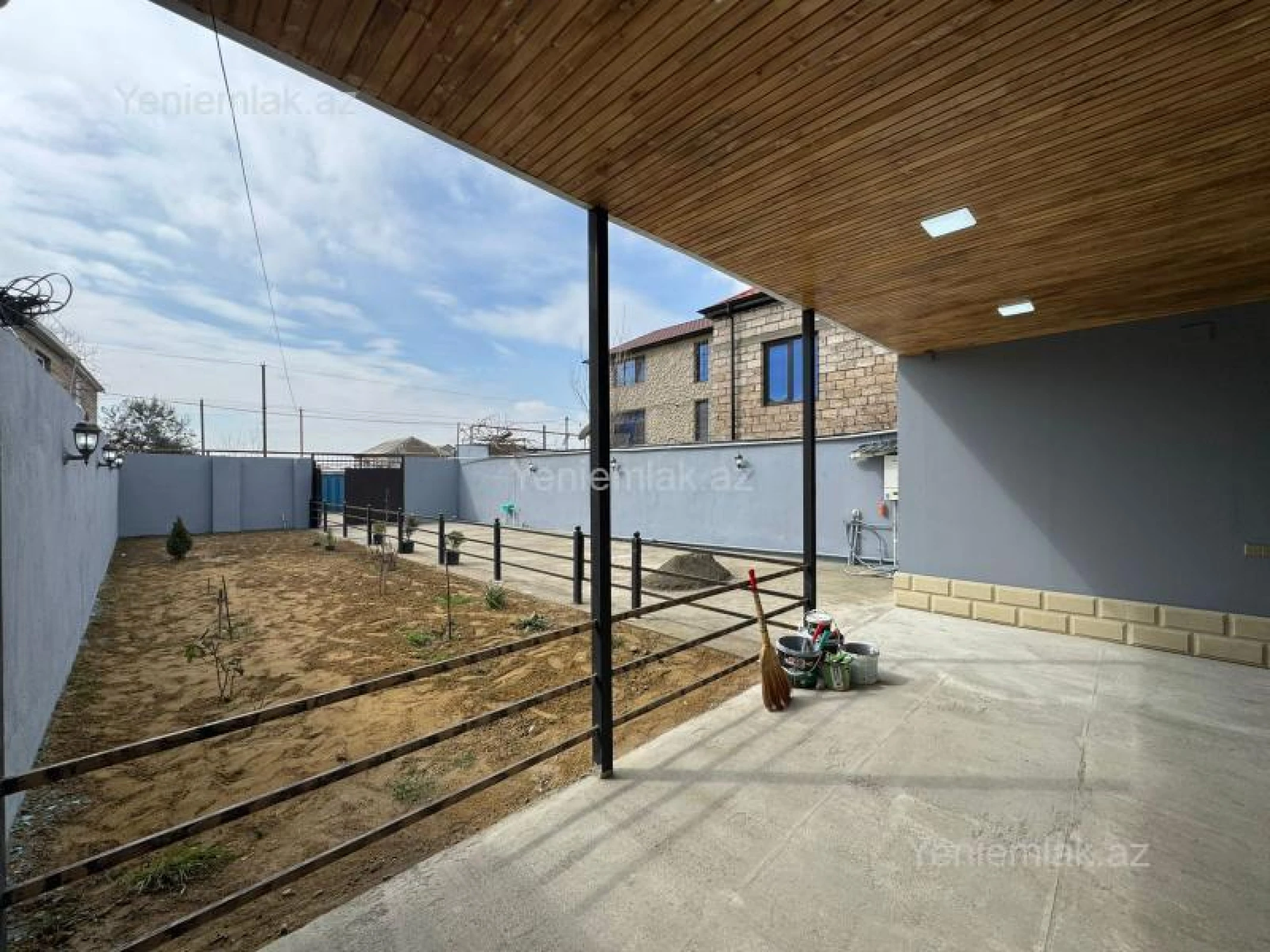 Satılır 3 otaqlı həyət evi 100 m²