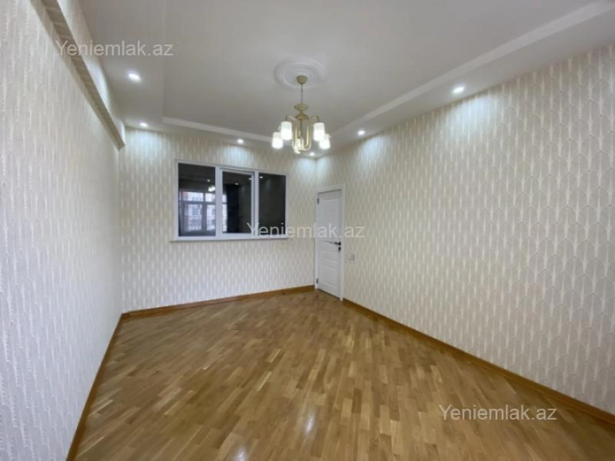 Satılır 3 otaqlı yeni tikili 84 m²