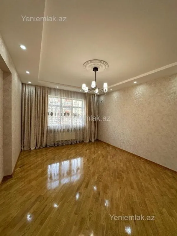 Satılır 3 otaqlı yeni tikili 84 m²