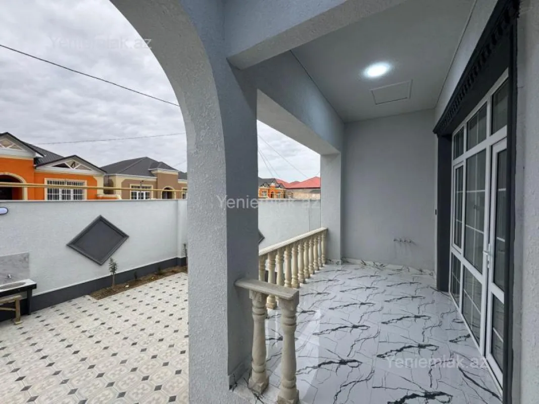 Satılır 4 otaqlı həyət evi 130 m²
