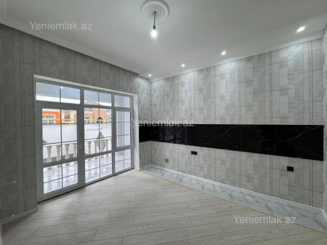 Satılır 4 otaqlı həyət evi 130 m²