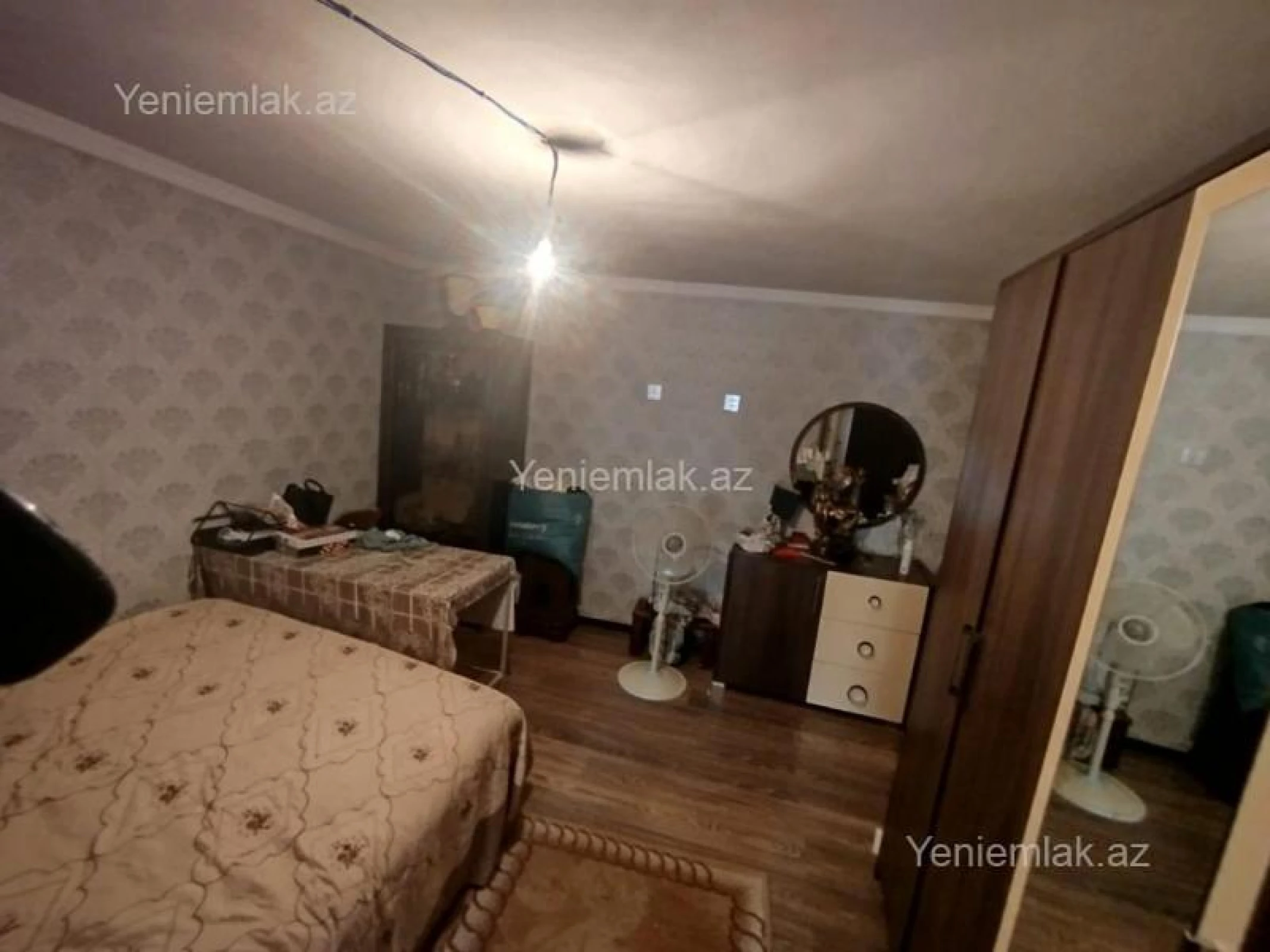 Satılır 14 otaqlı həyət evi 310 m²