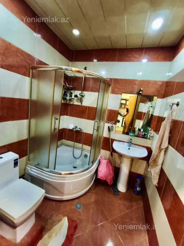 Satılır 2 otaqlı yeni tikili 70 m²