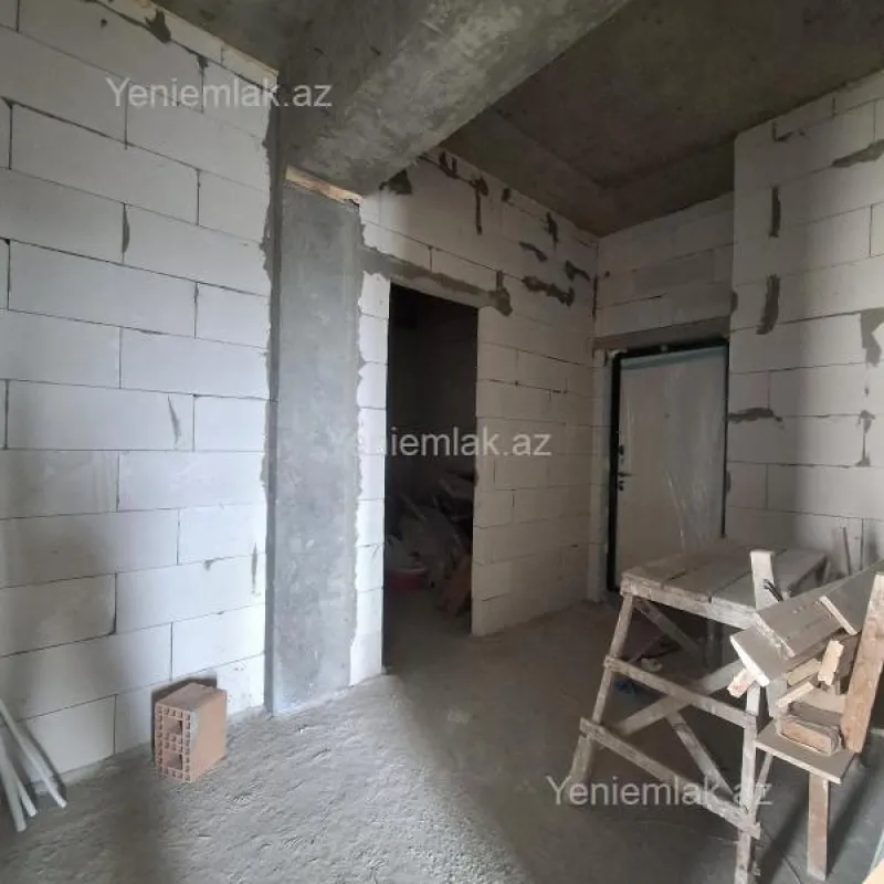 Satılır 3 otaqlı yeni tikili 86 m²