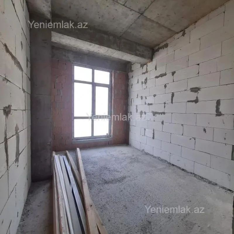 Satılır 3 otaqlı yeni tikili 86 m²