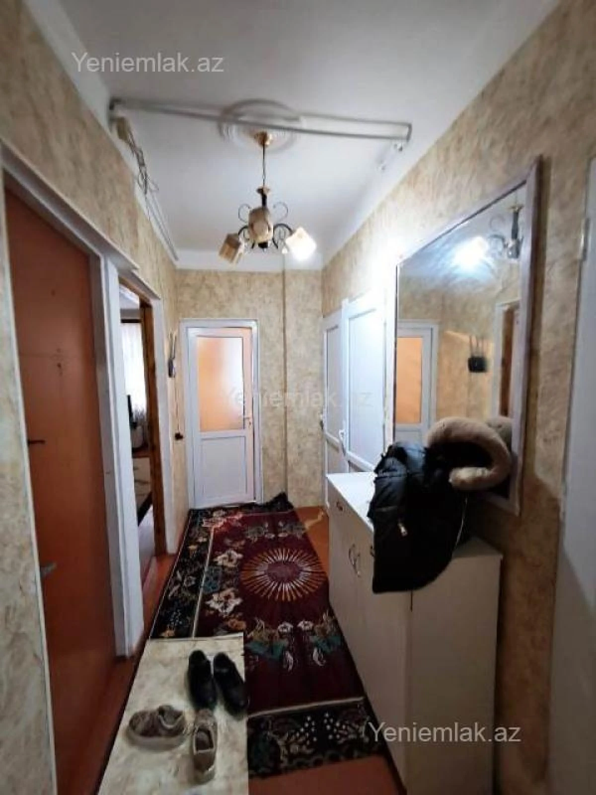 Satılır 2 otaqlı köhnə tikili 60 m²