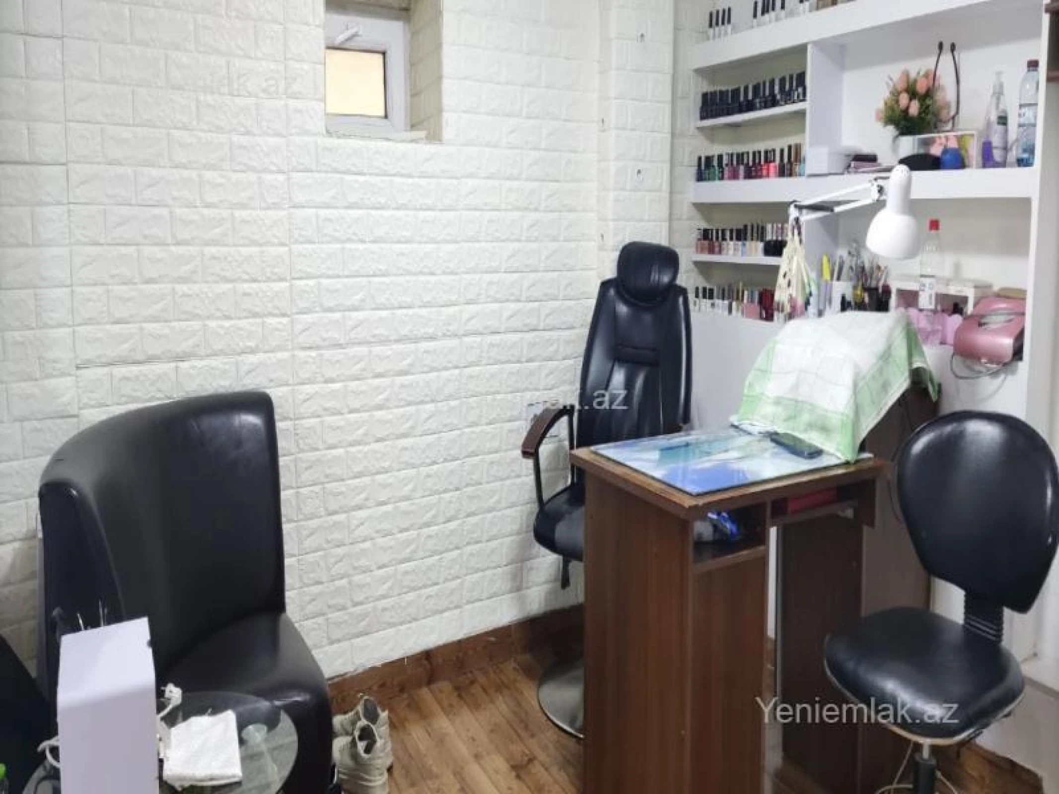 Satılır 3 otaqlı obyekt 60 m²