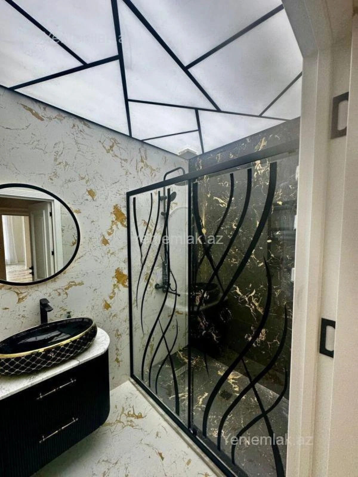 Satılır 3 otaqlı yeni tikili 151 m²