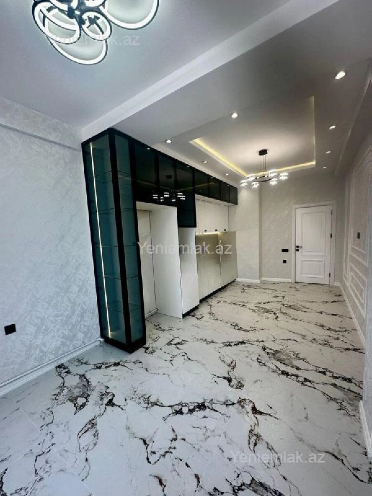 Satılır 3 otaqlı yeni tikili 151 m²